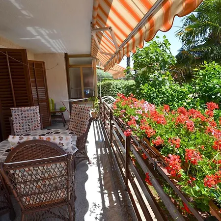 Apartament Vinka 3 Mit Balkon By Interhome